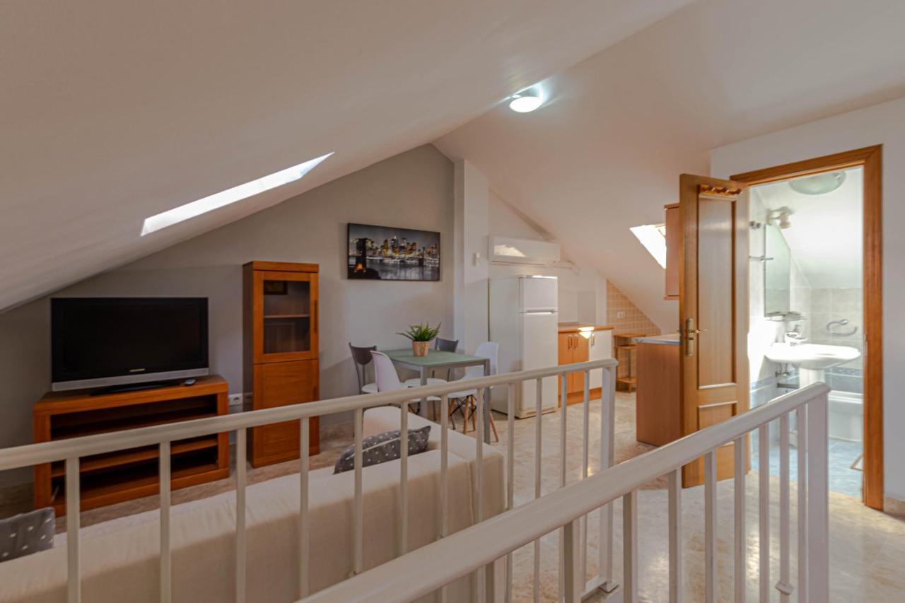 797 Holiday Rentals- Duplex Para 7 En La Carihuela A 1 Min De La Playa Torremolinos Eksteriør bilde